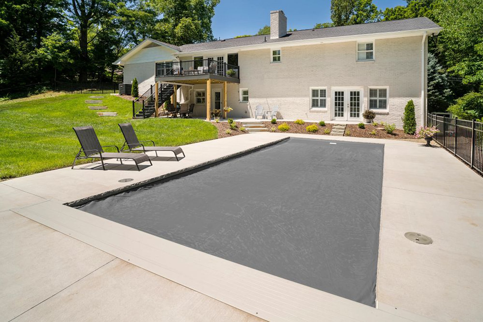 05crystite-crystal-sapphire-blue-under-track-automatic-covers-fiberglass-bare-concrete-patio-min
